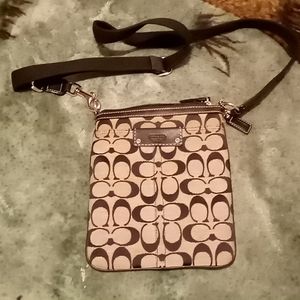 Coach shoulder bag